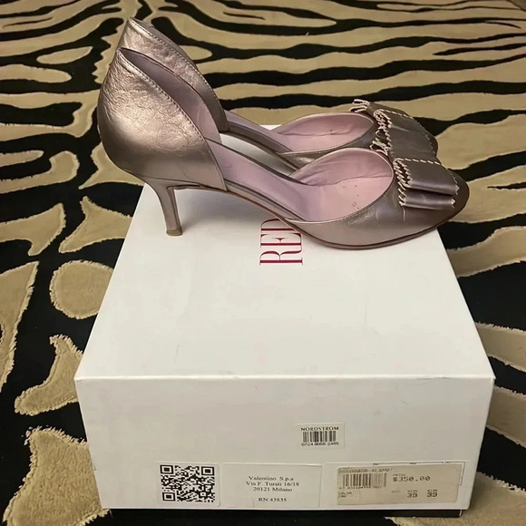 Red Valentino D’Orsay Pumps - Picture 4 of 8